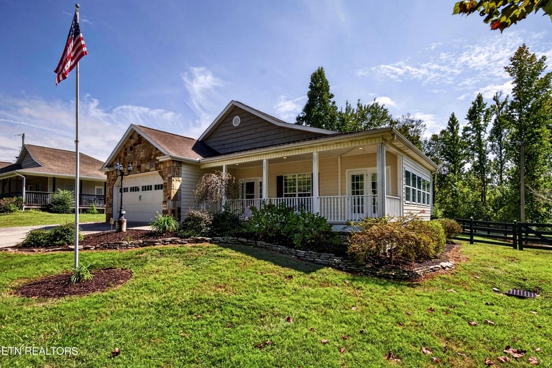 4710 Messer Ln, Powell, TN 37849