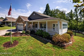 4710 Messer Ln, Powell, TN 37849