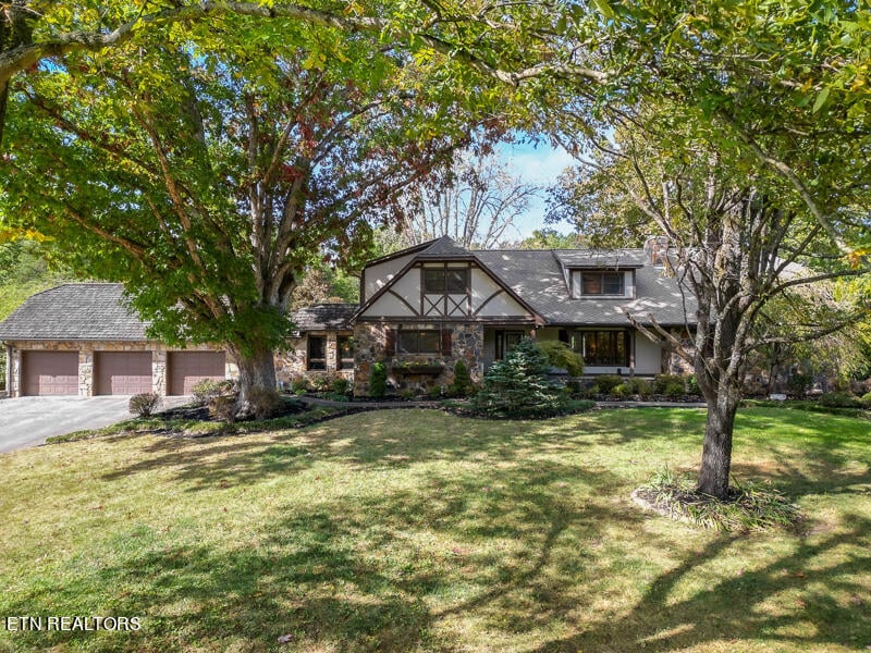 4713 Crippen Rd, Knoxville, TN 37918