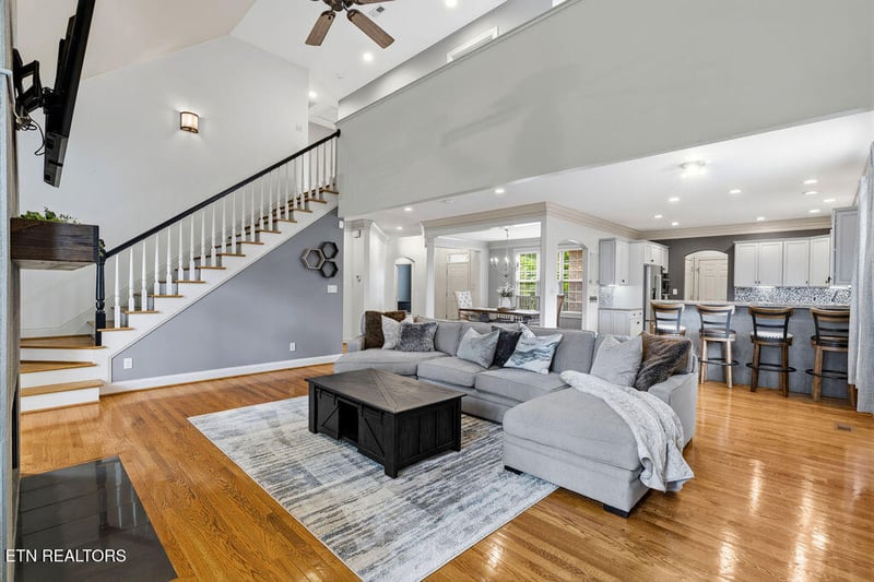 4713 Lyons View Pike, Knoxville, TN 37919