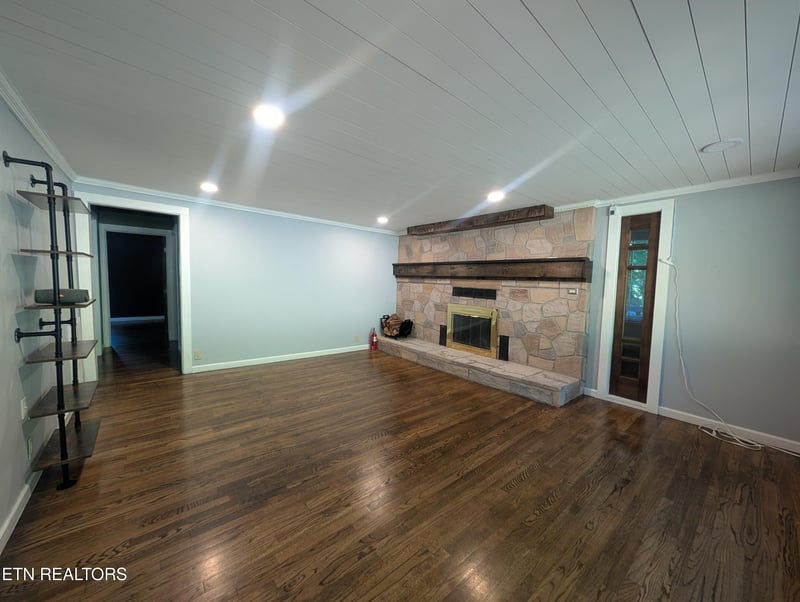 4718 Sevierville Pike, Knoxville, TN 37920