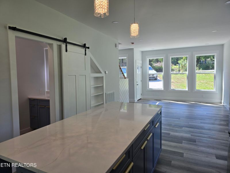 472 E Norton Rd, Knoxville, TN 37920