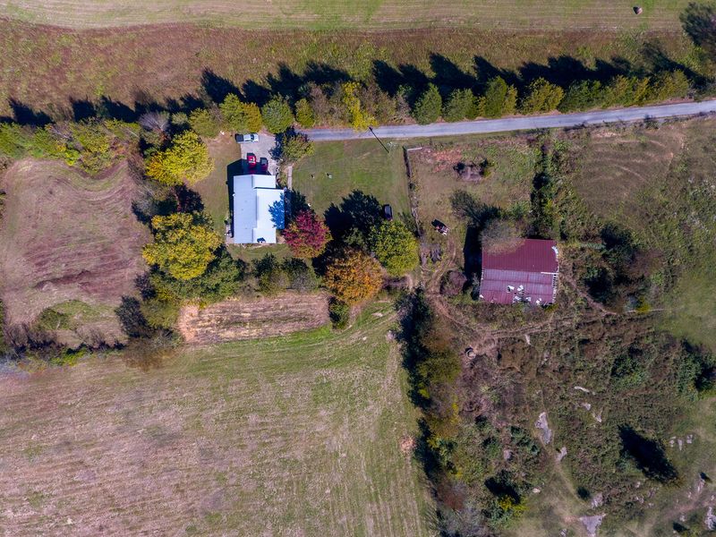 4720 Salem Rd, Greenback, TN 37742