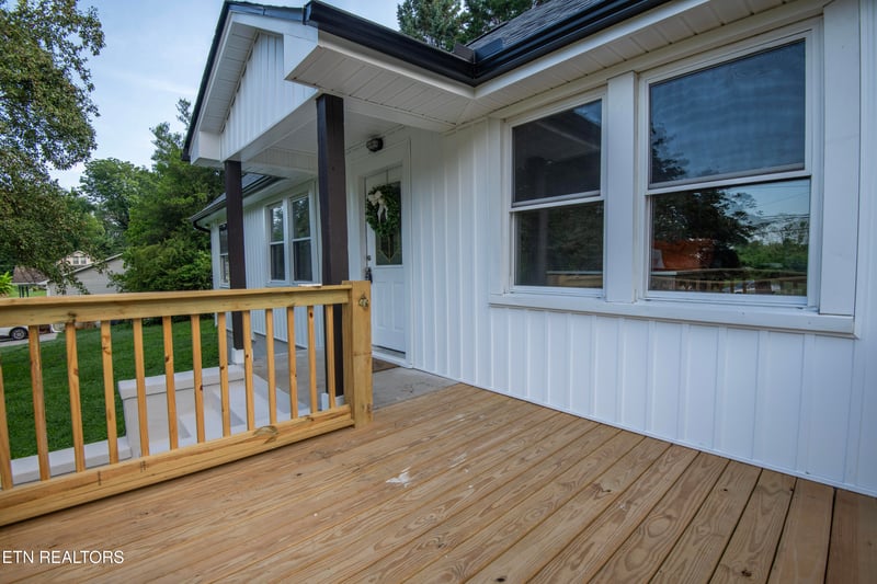 4730 Rochat Rd, Knoxville, TN 37918