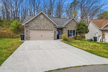 4731 Pecanwood Way, Knoxville, TN 37921