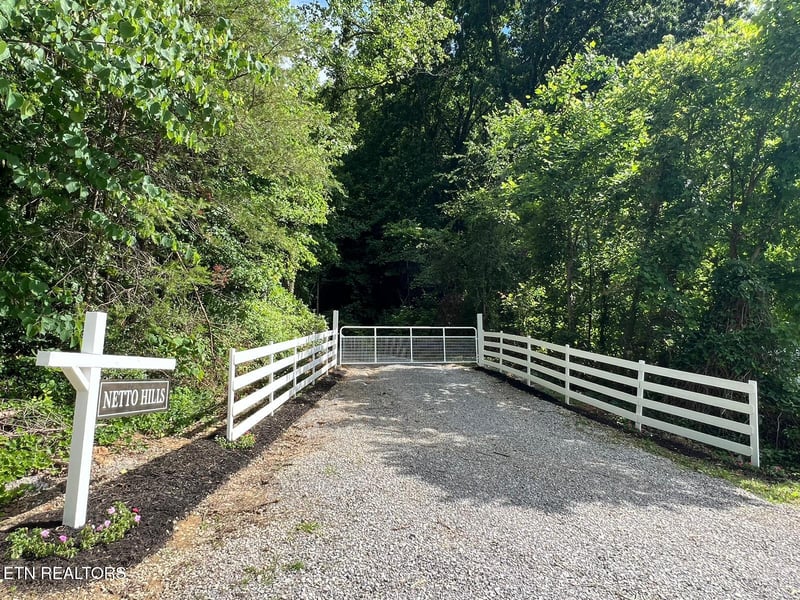 4732 Brown Gap Rd, Knoxville, TN 37918
