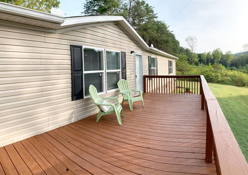 4732 Shipe Rd, Corryton, TN 37721