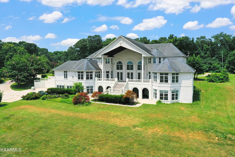 4736 Buffat Mill Rd, Knoxville, TN 37914