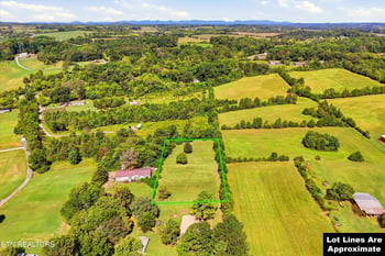 4745 Morganton Rd, Maryville, TN 37801