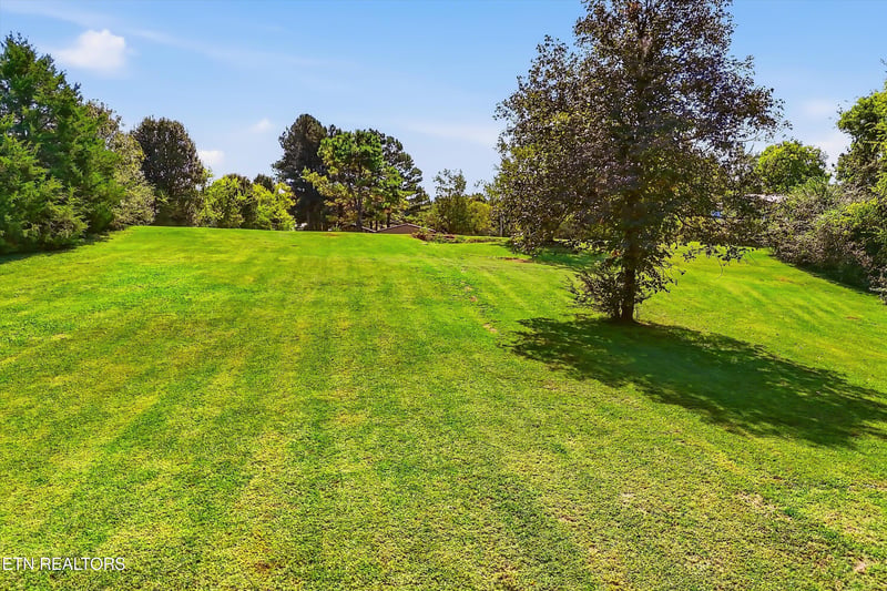 4745 Morganton Rd, Maryville, TN 37801
