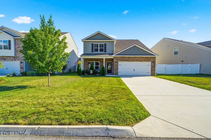 4745 Willow Bluff Cir, Knoxville, TN 37914