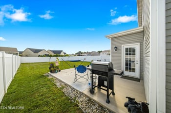 4745 Willow Bluff Cir, Knoxville, TN 37914