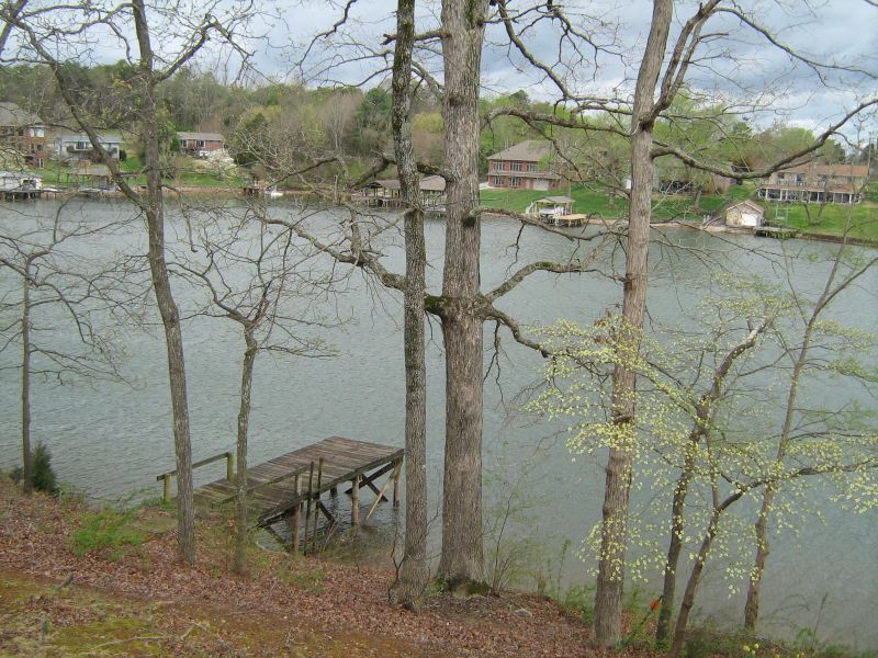 4746 Brooksview Rd, Lenoir City, TN 37772
