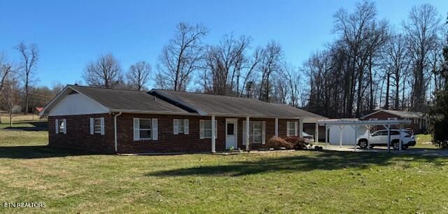 4754 Douglas Dam Rd, Strawberry Plains, TN 37871
