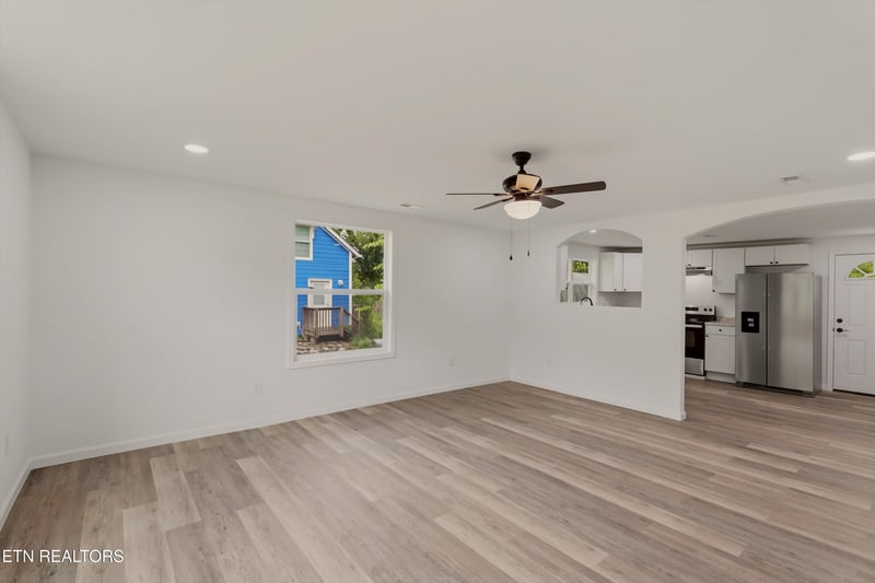 477 Marlow Cir, Clinton, TN 37716