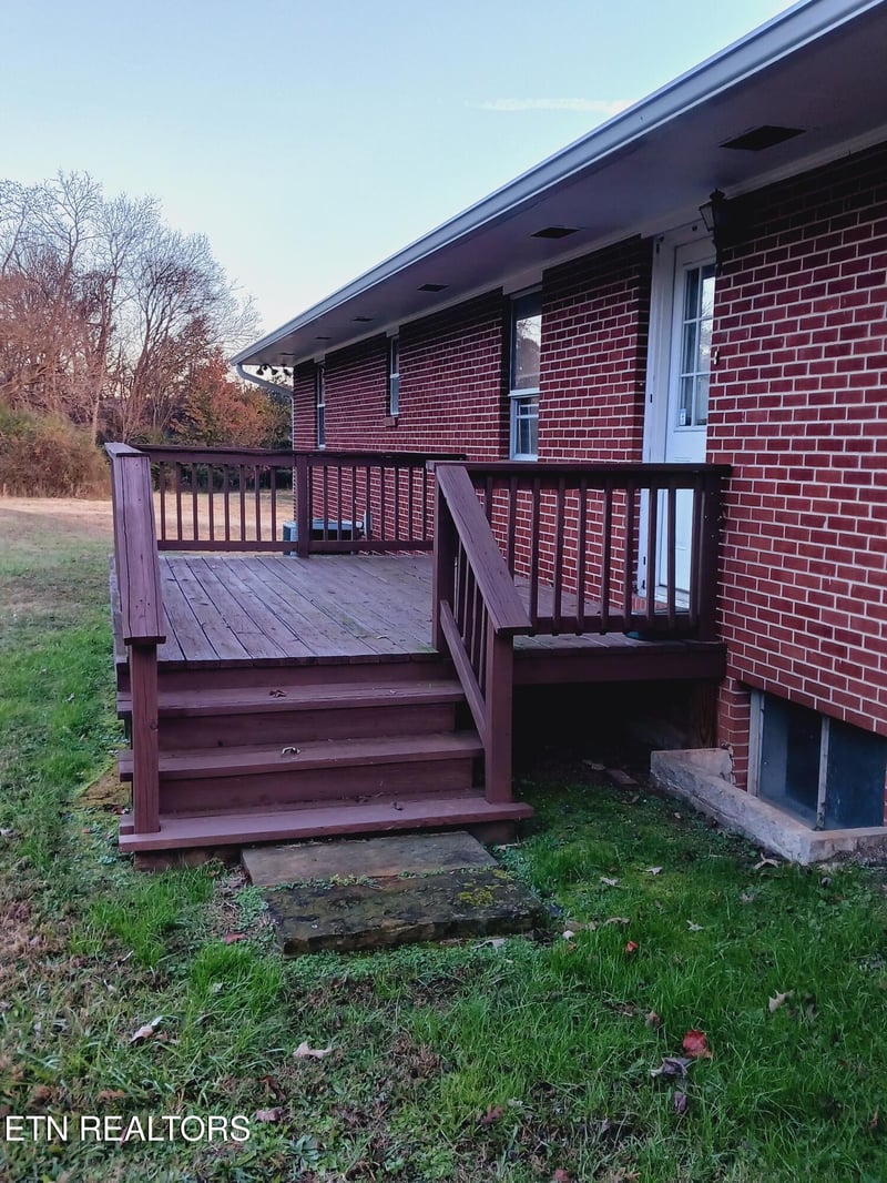 4776 Roane State Hw, Rockwood, TN 37854