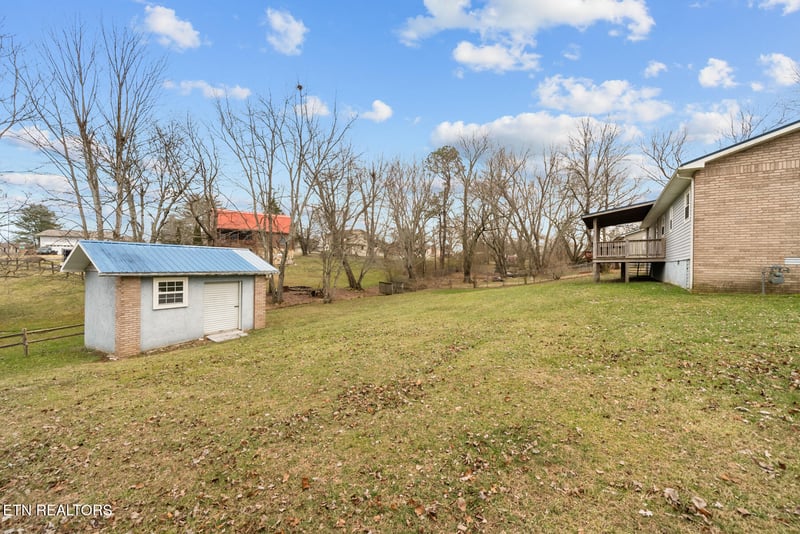 478 Lee Dr, Crossville, TN 38555