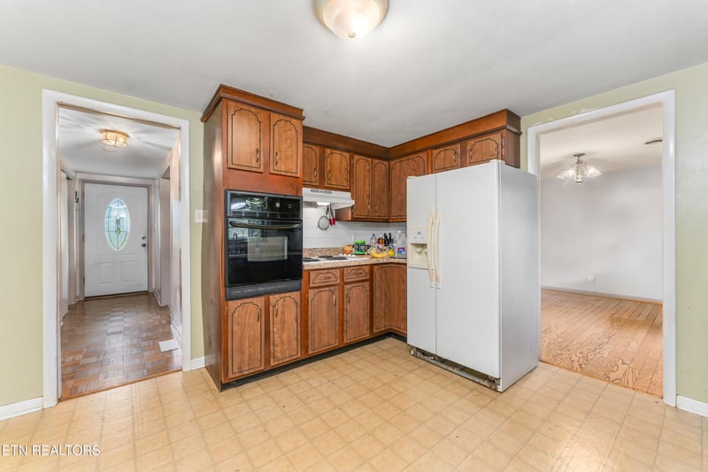4781 Dogwood Ln, Strawberry Plains, TN 37871