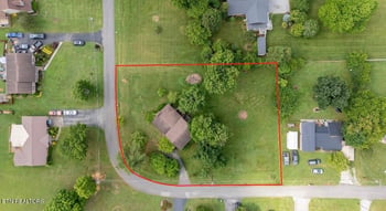 4781 Dogwood Ln, Strawberry Plains, TN 37871
