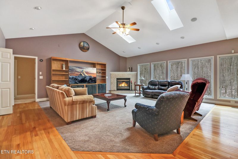 48 Kingsbury Cir, Fairfield Glade, TN 38558