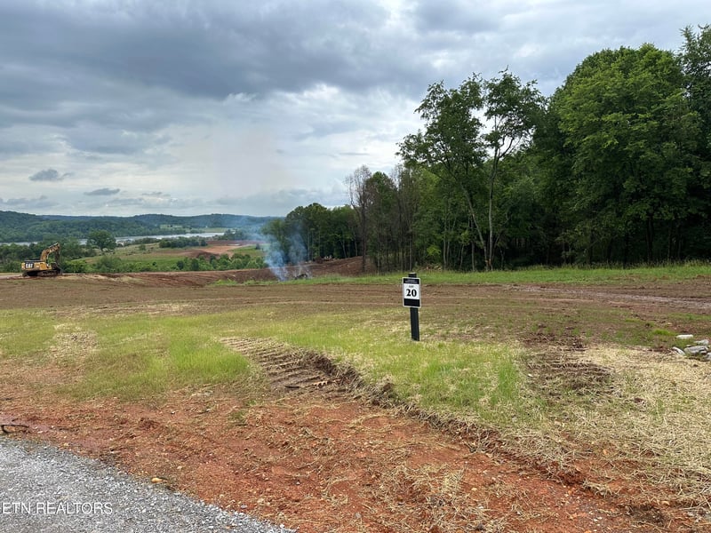 4802 Old Dogwood Tr, Loudon, TN 37774