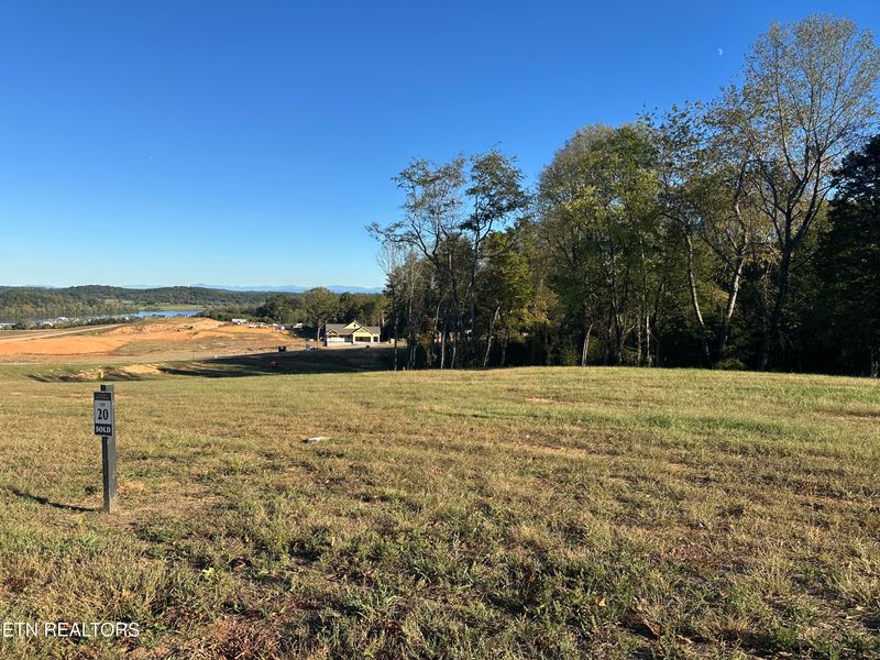 4802 Old Dogwood Tr, Loudon, TN 37774