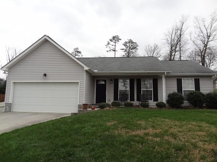4804 Bradshaw Rd, Knoxville, TN 37912