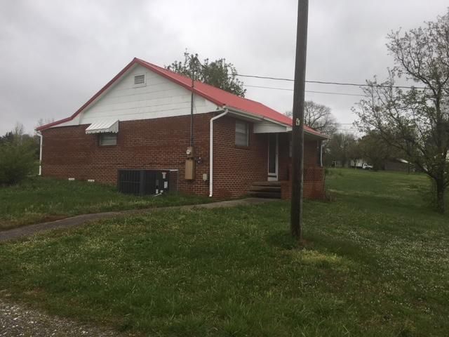 4805 Morganton Rd, Greenback, TN 37742