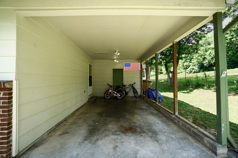 4805 NW Purdue Dr, Knoxville, TN 37921