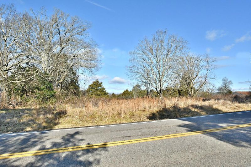 4807 E Emory Rd, Knoxville, TN 37938