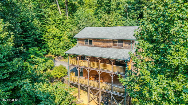 4809 Settlers View Ln, Sevierville, TN 37862