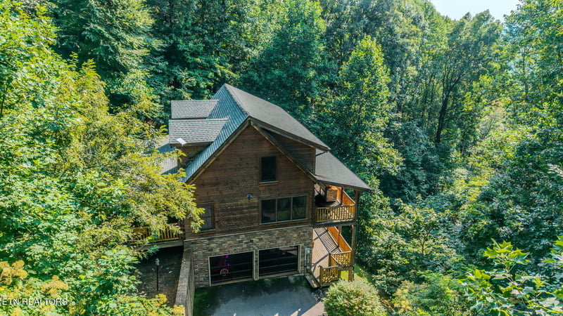 4809 Settlers View Ln, Sevierville, TN 37862