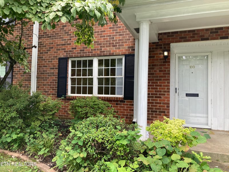 481 Broome Rd #109, Knoxville, TN 37909
