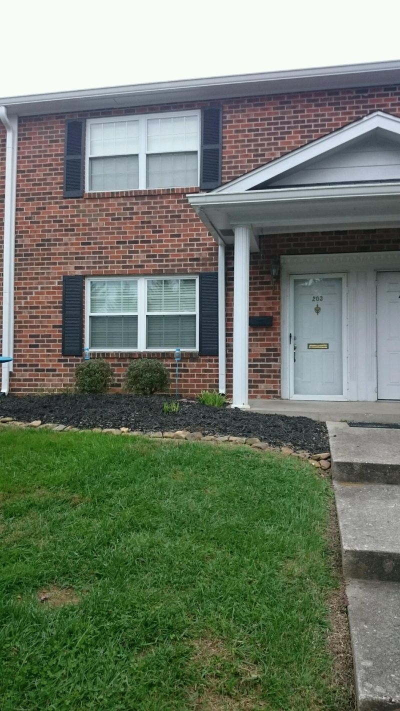 481 Broome Rd #Apt 203, Knoxville, TN 37909