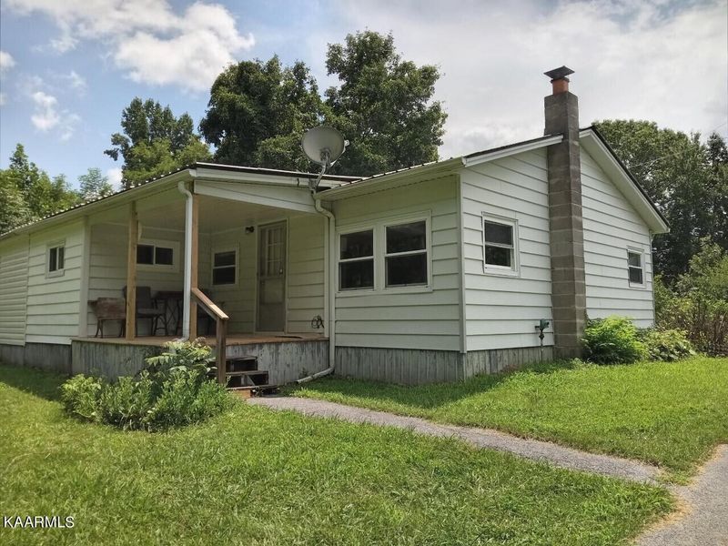 481 Miller Fork Ln, Lafollette, TN 37766