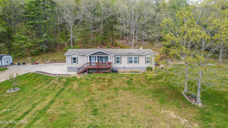 481 Piney Creek Rd, Rockwood, TN 37854