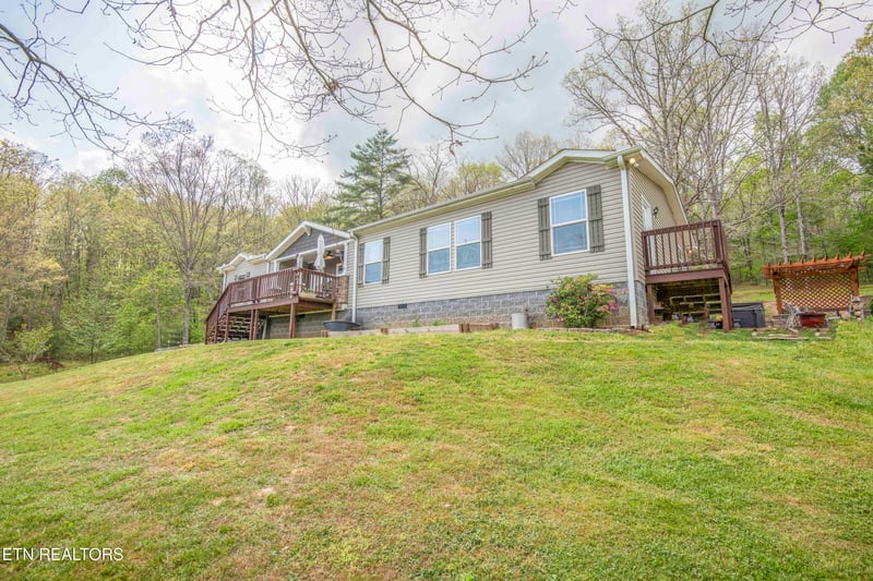481 Piney Creek Rd, Rockwood, TN 37854