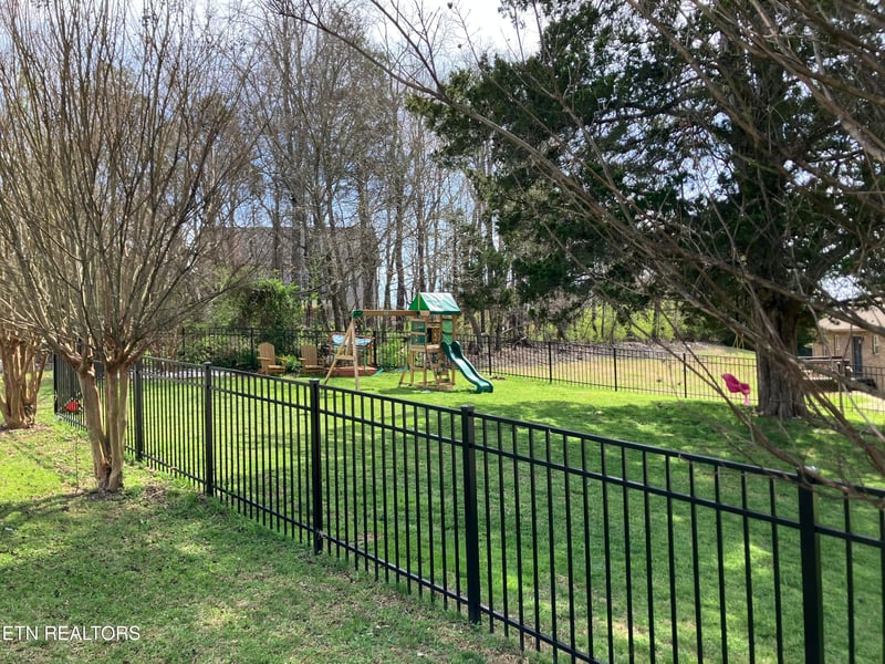 4810 Basenger Dr, Knoxville, TN 37938