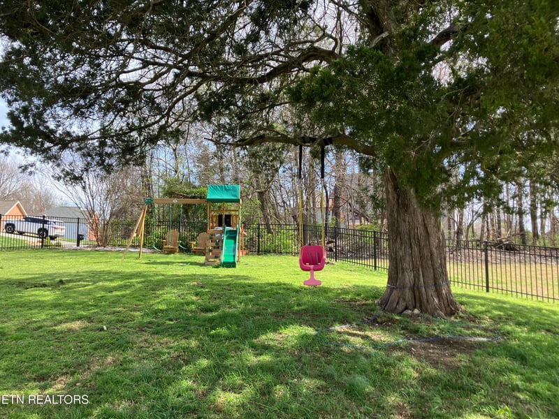 4810 Basenger Dr, Knoxville, TN 37938