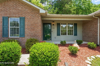 4814 Evangeline Ln, Knoxville, TN 37938