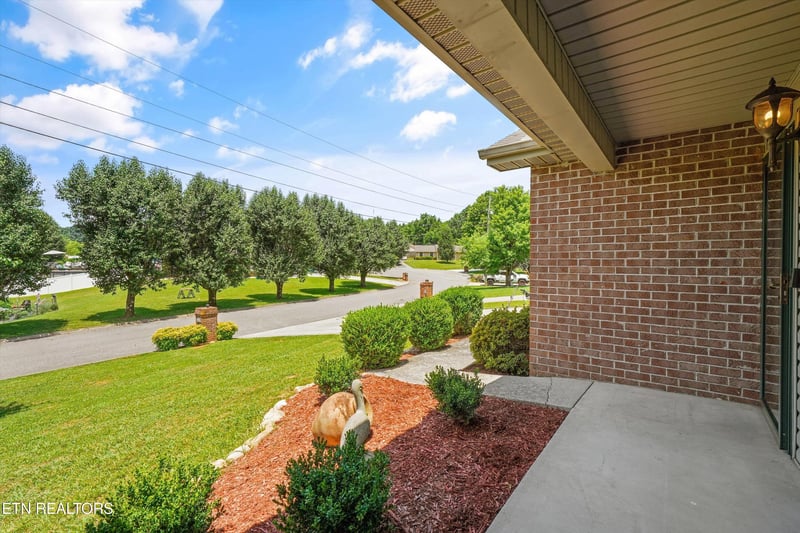 4814 Evangeline Ln, Knoxville, TN 37938