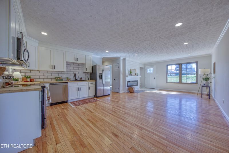 4815 E Emory Rd, Knoxville, TN 37938