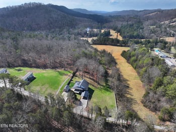 4816 E Raccoon Valley Dr, Knoxville, TN 37938
