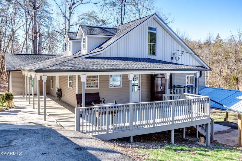 4816 E Racoon Valley Dr, Knoxville, TN 37938