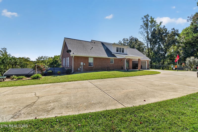 4816 Saint Paul Rd, Morristown, TN 37813