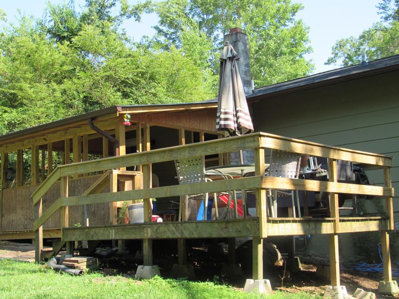 482 Skyline View Ln, Harriman, TN 37748