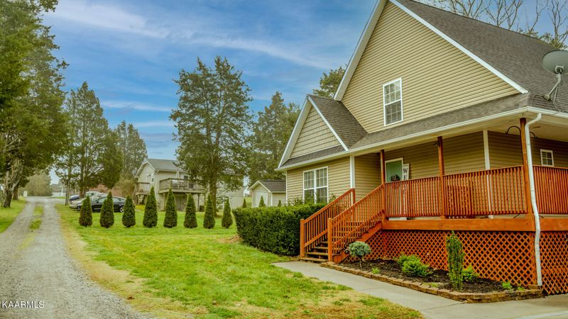 4821 E Emory Rd, Knoxville, TN 37938