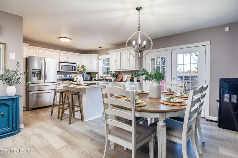 4823 E Emory Rd, Knoxville, TN 37938