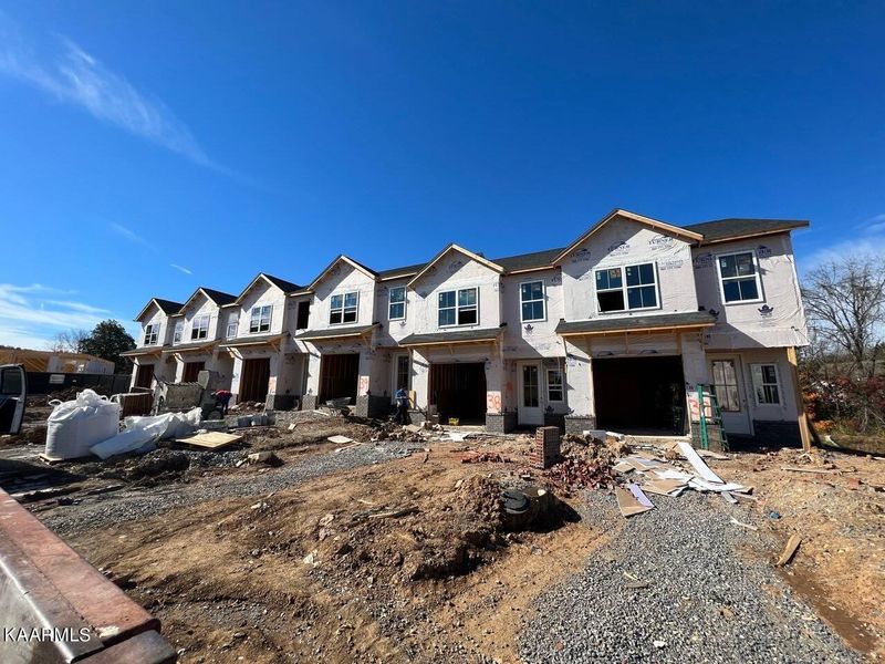 4825 Ancient Glacier Ln, Knoxville, TN 37918