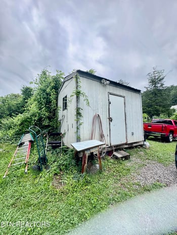 483 Watauga Ave, Knoxville, TN 37917